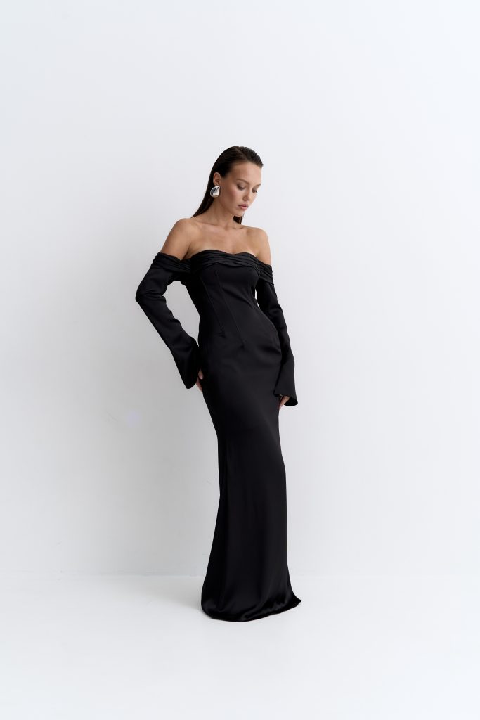 Swan black