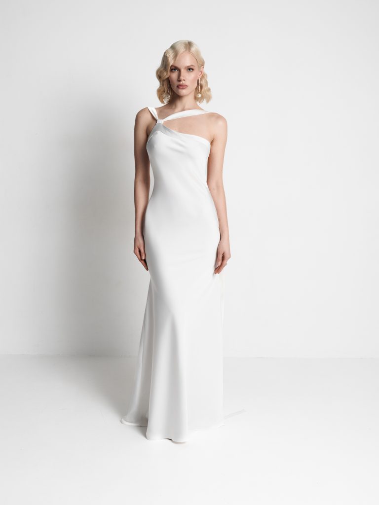 Alba white